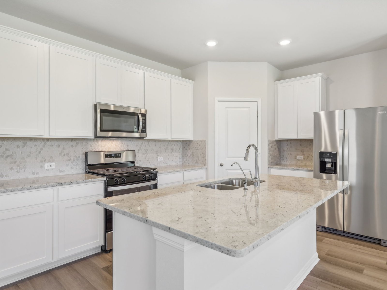 The Lassen (370) floor plan