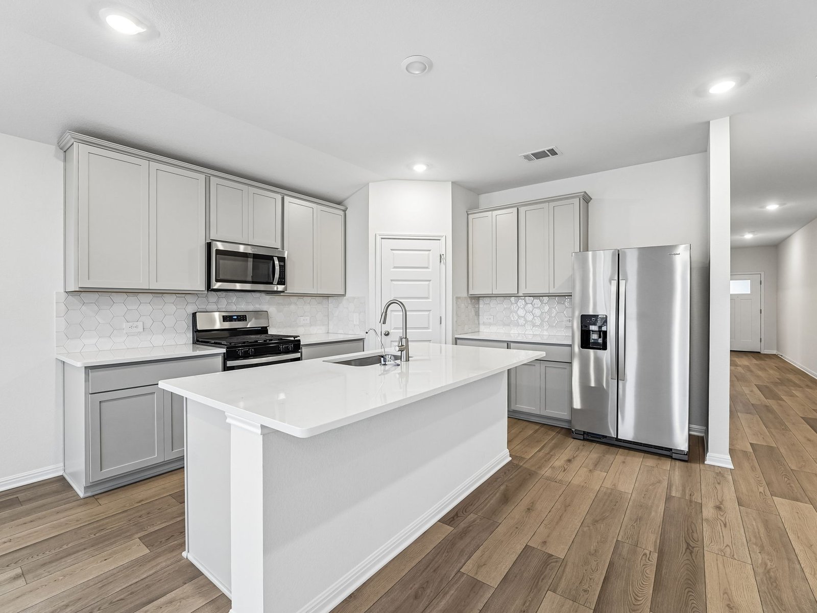 The Preston (403) floor plan