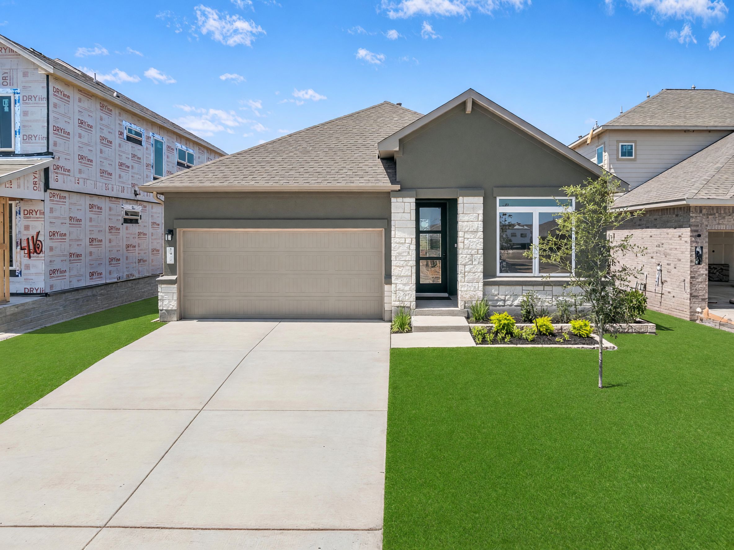 412 Amista Drive